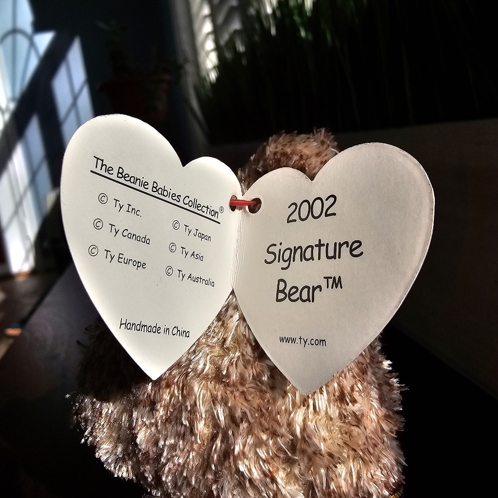 Ty® 2002 Signature Bear™ Original Beanie Baby - Picture 9 of 12